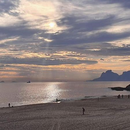 Apto Pé na Areia Condomínio Oceanside Camboinhas Niterói Esterno foto